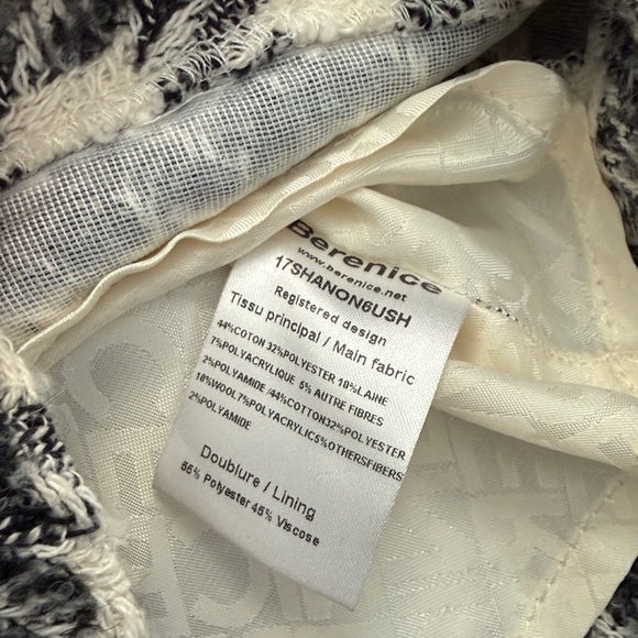 Berenice Paris Italian Fabric Tweed Shorts - Picture 5 of 5